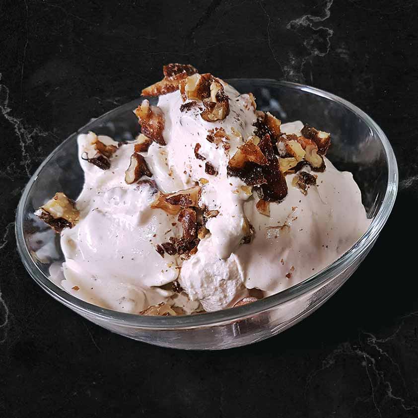 LCHF orehov sladoled